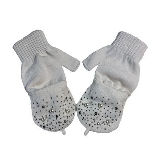 Embellished White open finger tips and pullover mittens in a snap.